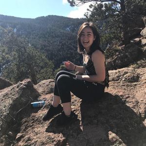 Meet your Posher, Leandra